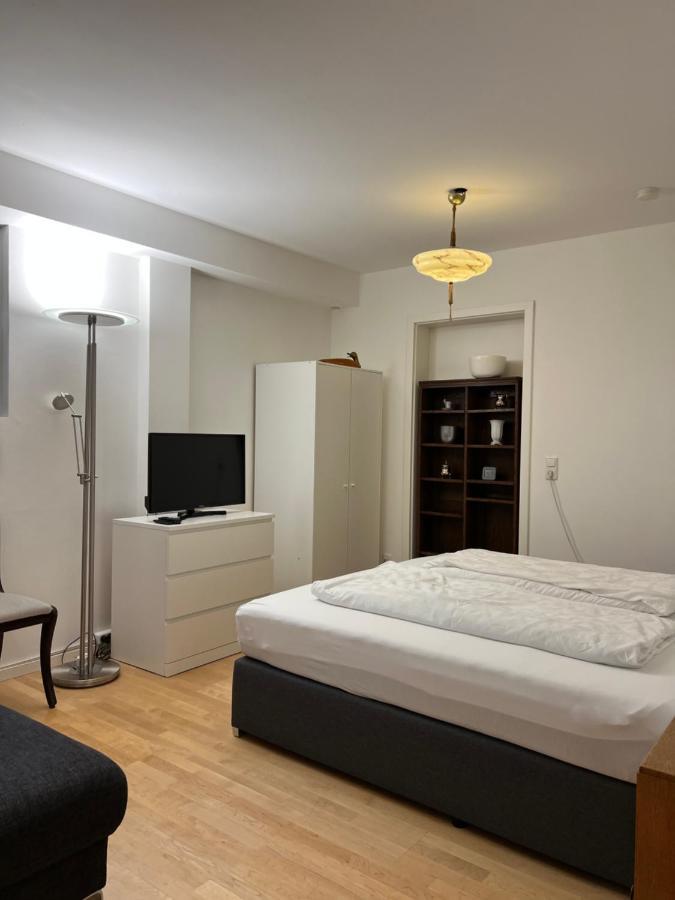 privates Doppelzimmer mit separatem Eingang Utting am Ammersee Exterior foto